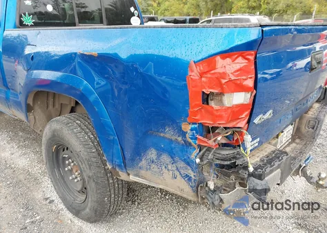 2016 Toyota Tacoma Sr5 from USA, damaged, VIN 5TFSX5EN7GX041474